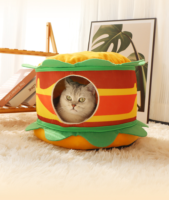 Pet supplies